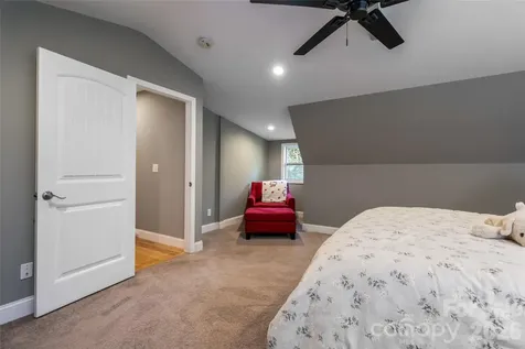 34 Wintercrest Drive Candler NC 28715