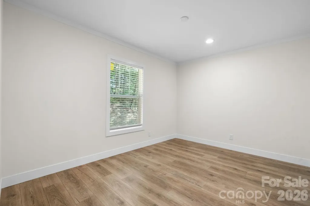 146 Oakstone Drive Statesville NC 28677