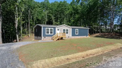 146 Oakstone Drive Statesville NC 28677