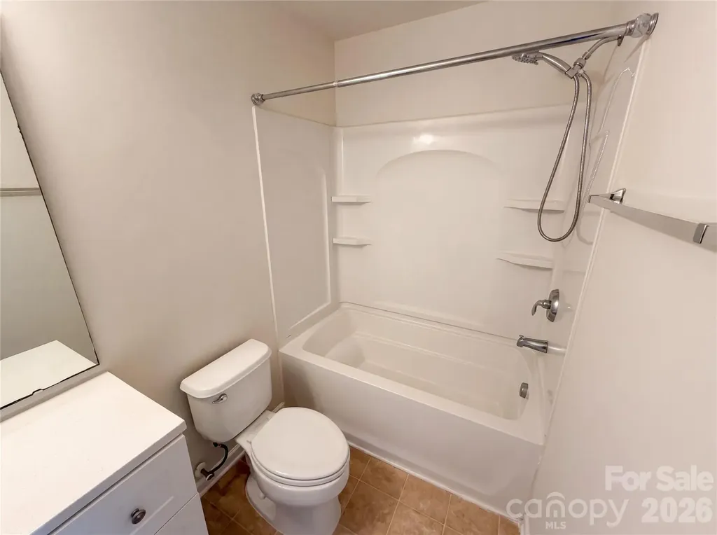 10114 Ballyclare Court Charlotte NC 28213