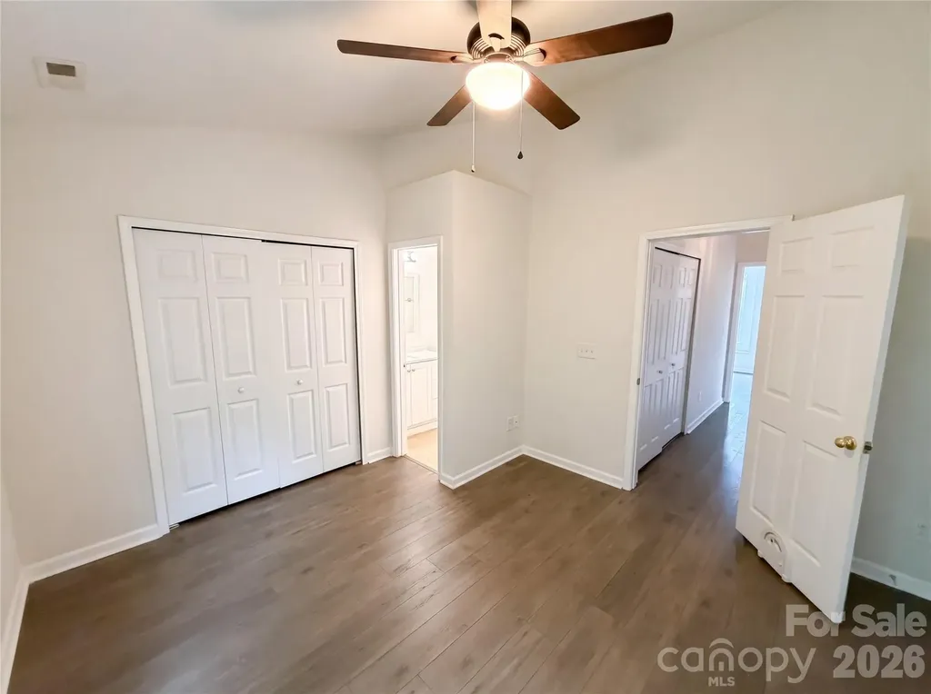 10114 Ballyclare Court Charlotte NC 28213