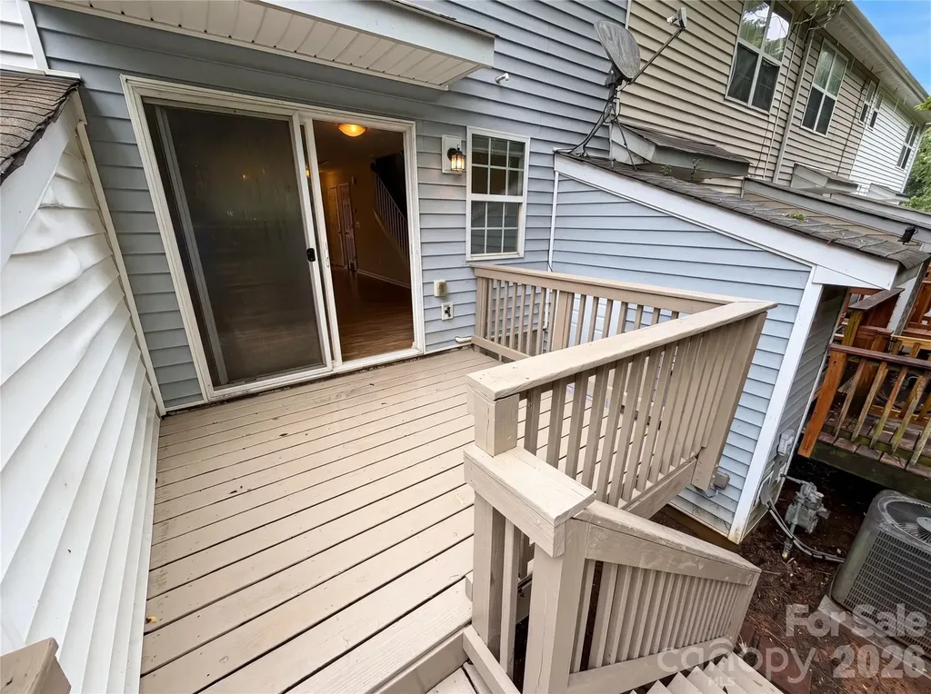 10114 Ballyclare Court Charlotte NC 28213