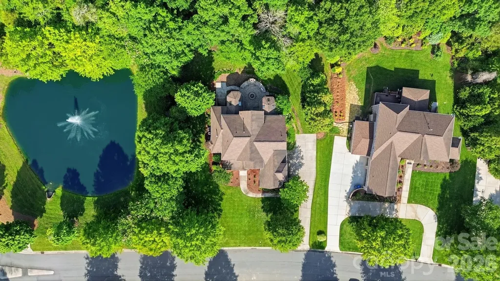 2016 Autumn Blossom Lane Waxhaw NC 28173