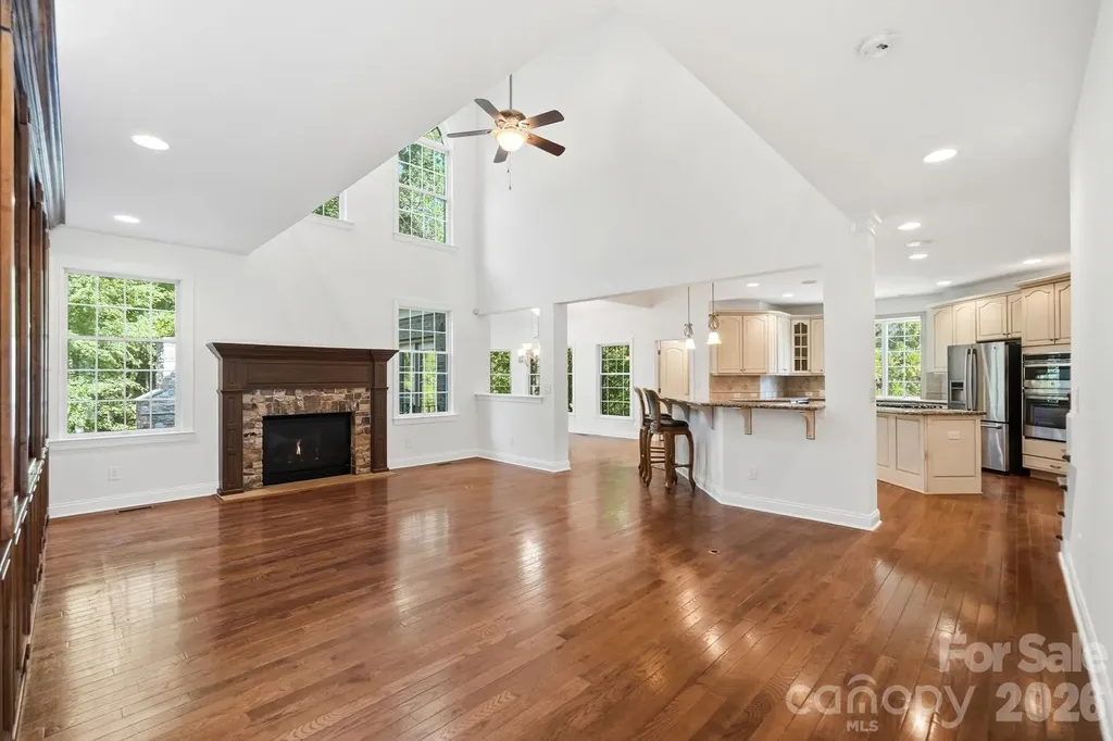 2016 Autumn Blossom Lane Waxhaw NC 28173