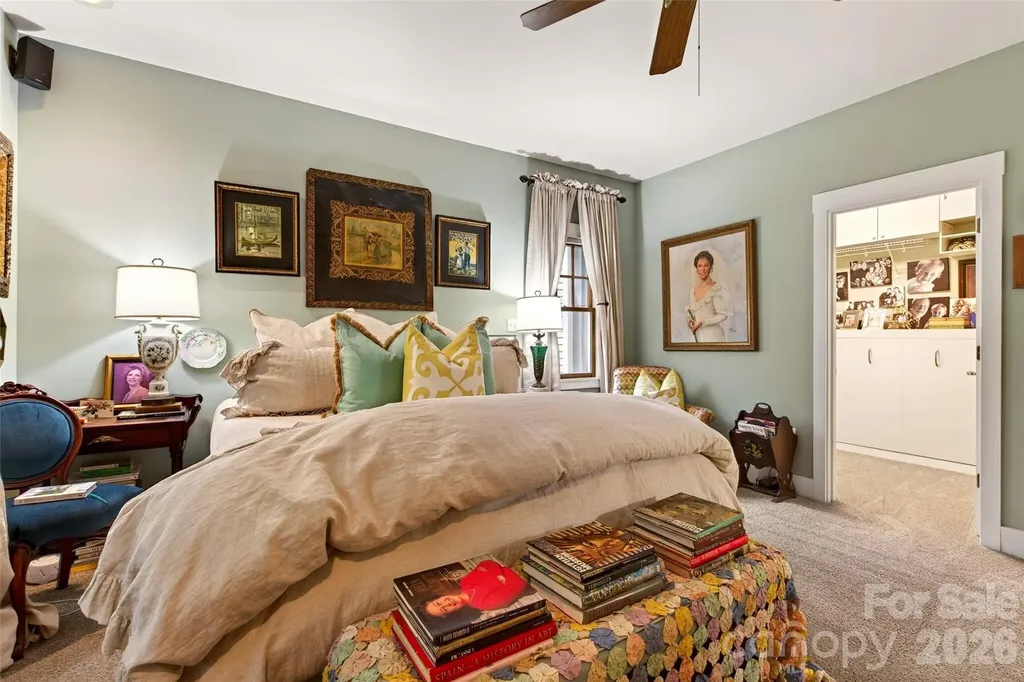 52 Cheshire Drive Black Mountain NC 28711