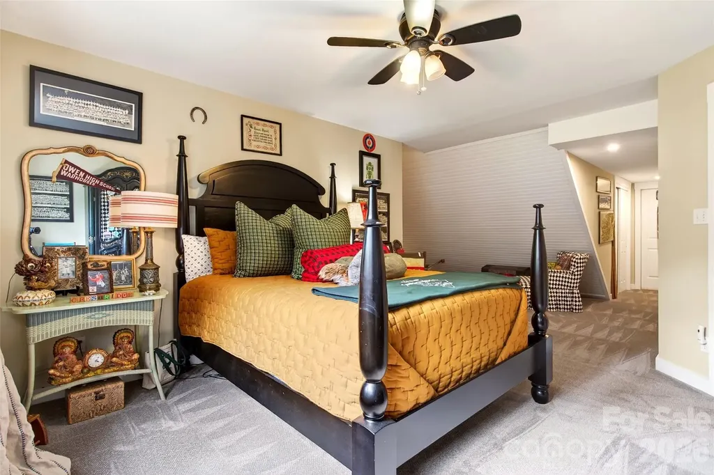 52 Cheshire Drive Black Mountain NC 28711