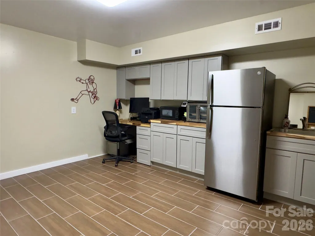 52 Cheshire Drive Black Mountain NC 28711