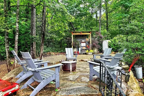 52 Cheshire Drive Black Mountain NC 28711