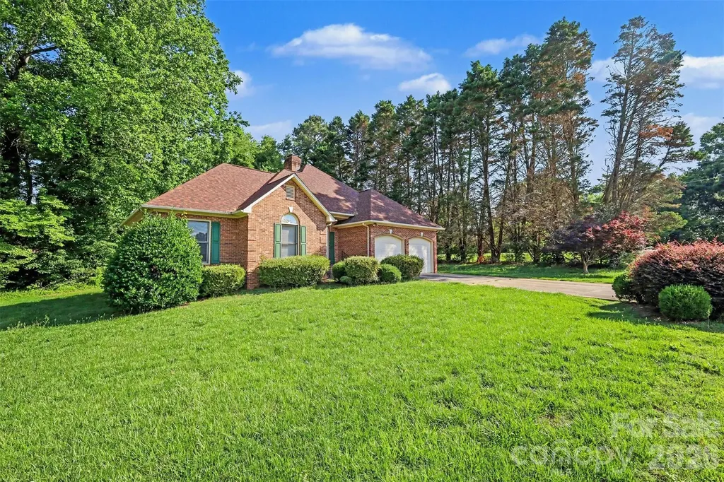 104 Provincial Road Gastonia NC 28056
