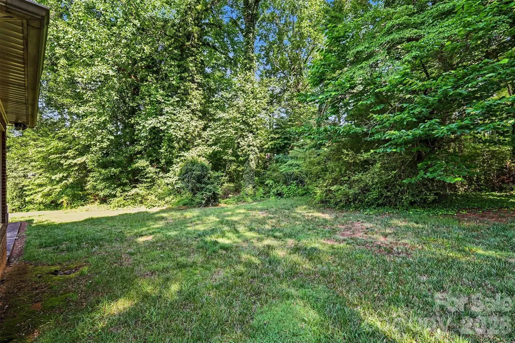 104 Provincial Road Gastonia NC 28056