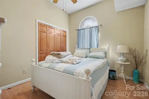 104 Provincial Road Gastonia NC 28056