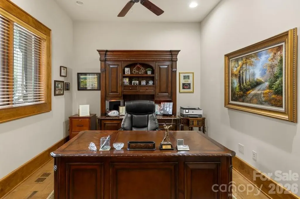 70 Norton Court Highlands NC 28741