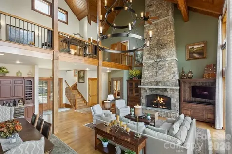 70 Norton Court Highlands NC 28741