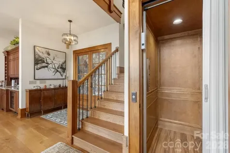 70 Norton Court Highlands NC 28741