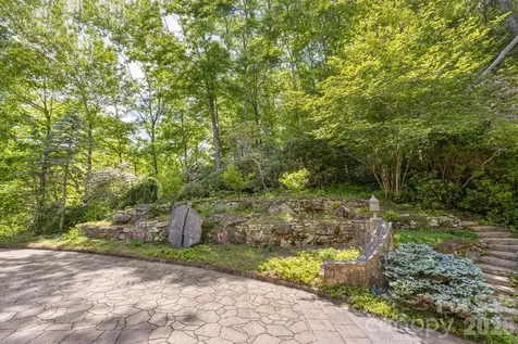 70 Norton Court Highlands NC 28741