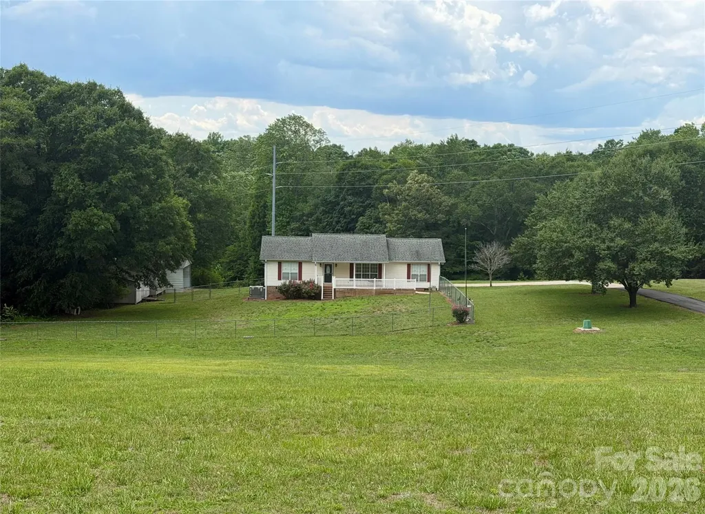 1249 Hardin Road Dallas NC 28034