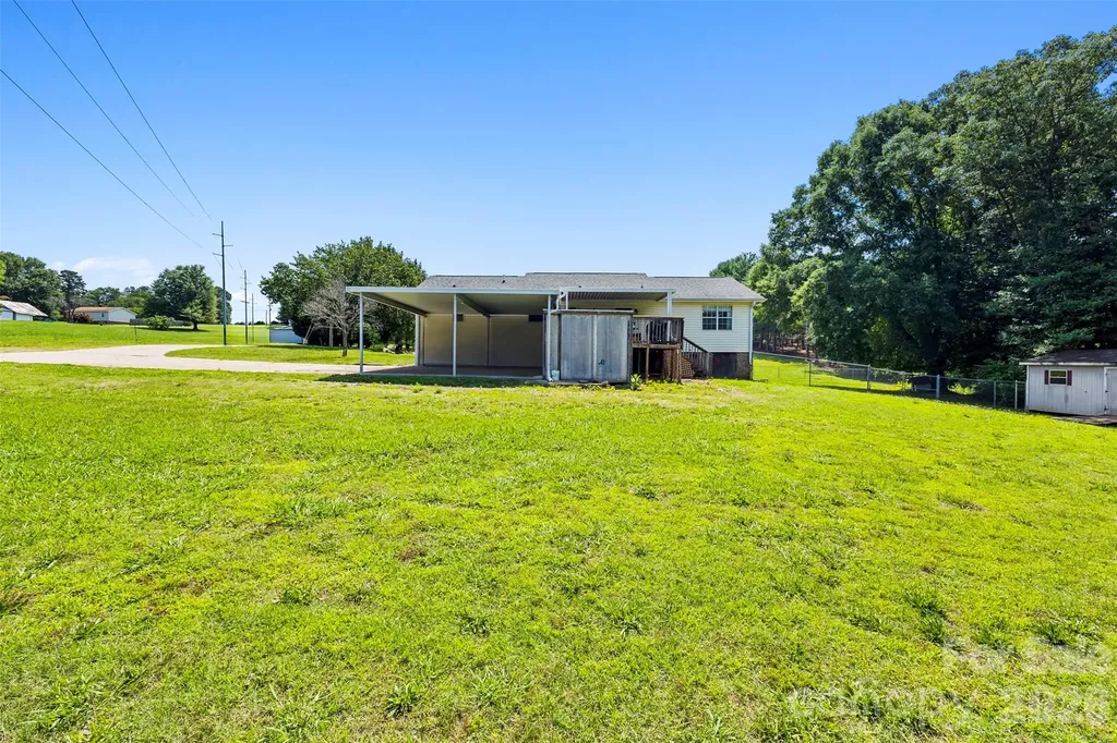 1249 Hardin Road Dallas NC 28034