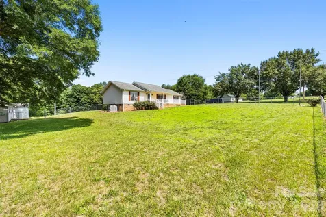 1249 Hardin Road Dallas NC 28034