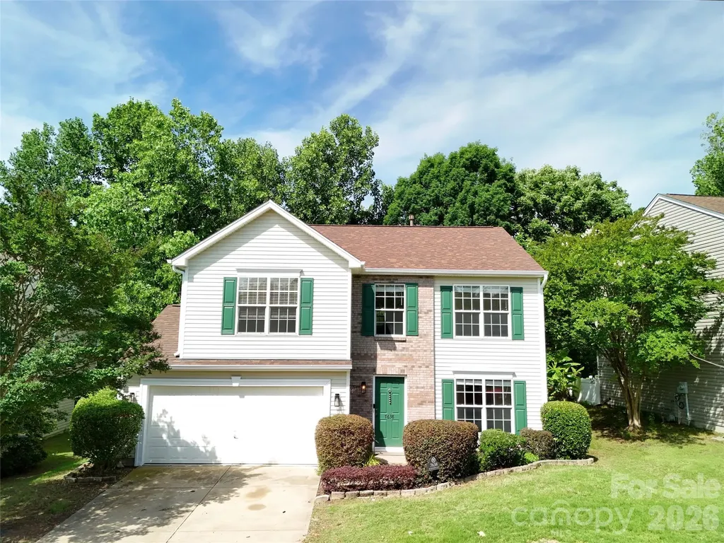7638 Black Hawk Lane Tega Cay SC 29708