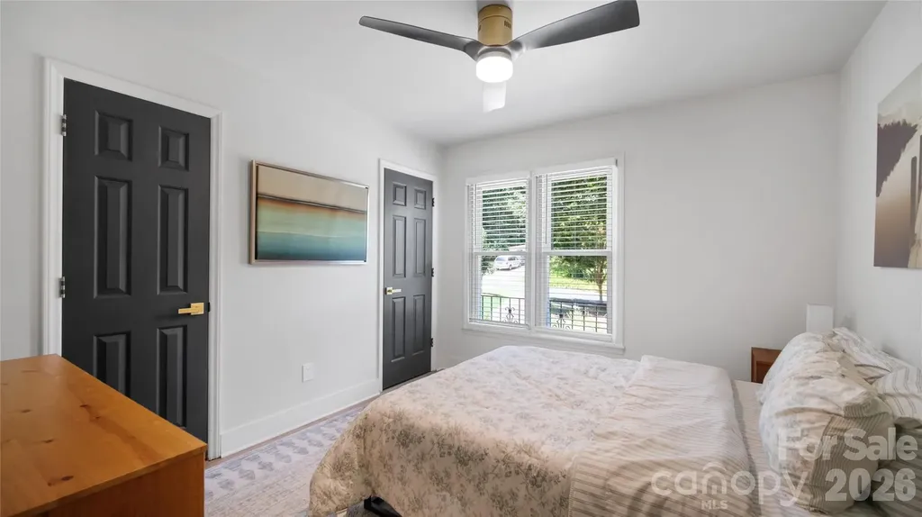 1634 Lumarka Drive Charlotte NC 28212