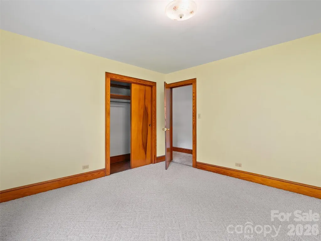 21 Beaverdam Road Canton NC 28716