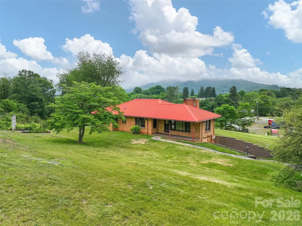 21 Beaverdam Road Canton NC 28716