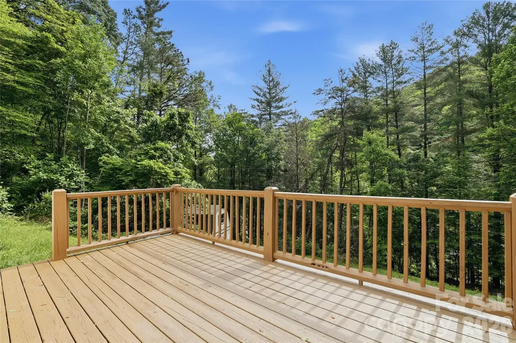 508 Cripple Creek Road Sylva NC 28779