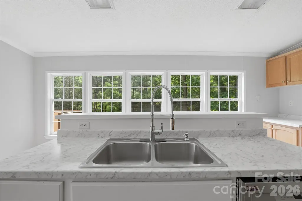 508 Cripple Creek Road Sylva NC 28779