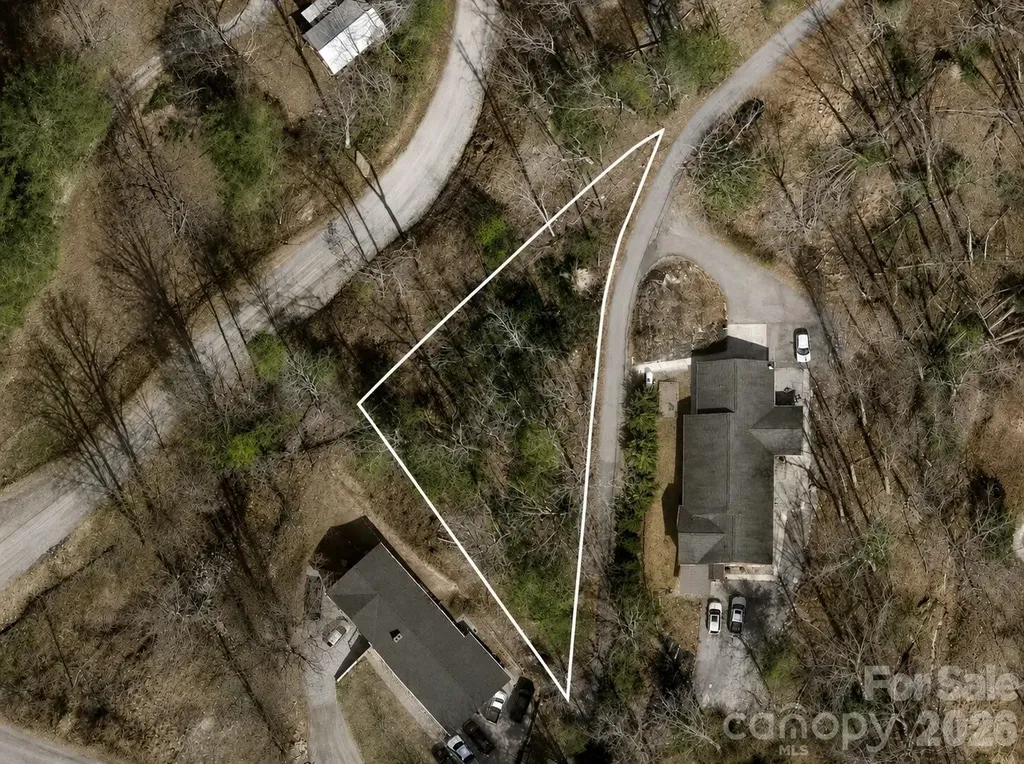 53 Will Road Hendersonville NC 28792