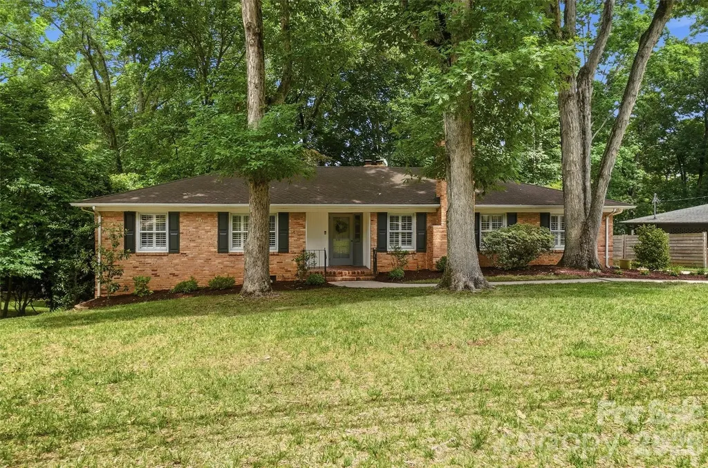 6535 Burlwood Road Charlotte NC 28211