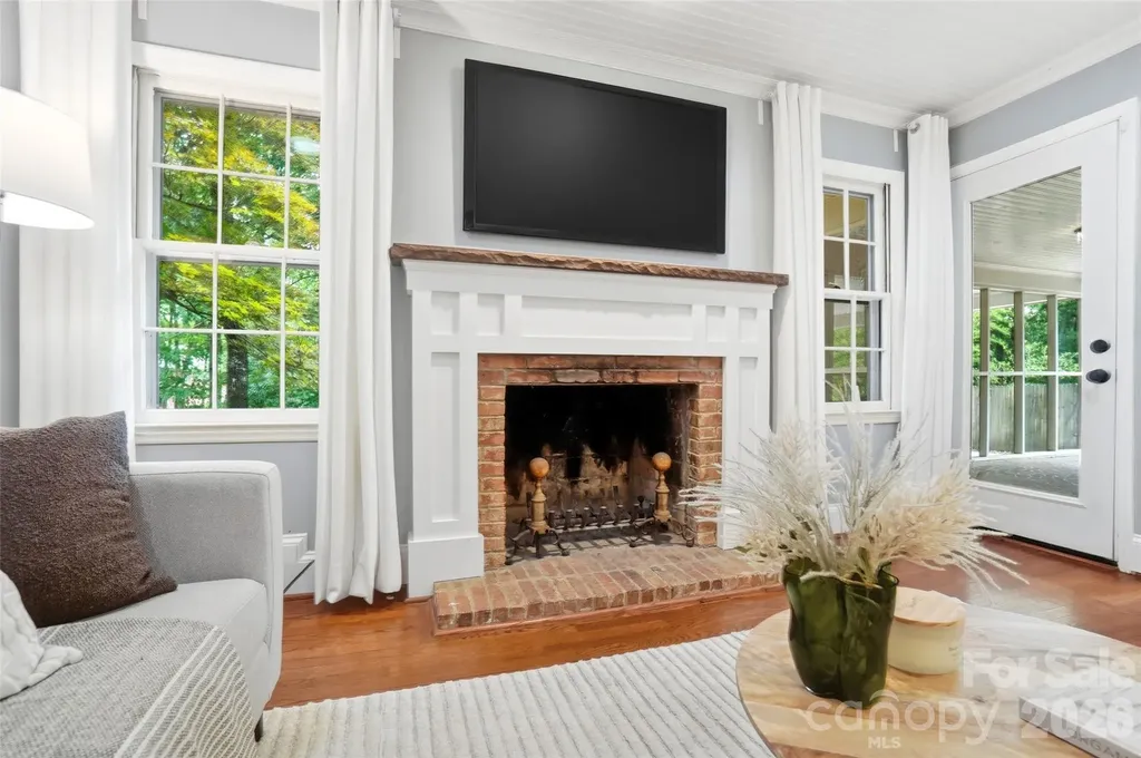 6535 Burlwood Road Charlotte NC 28211