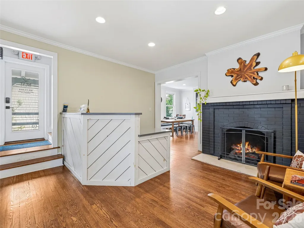 339 Merrimon Avenue Asheville NC 28801