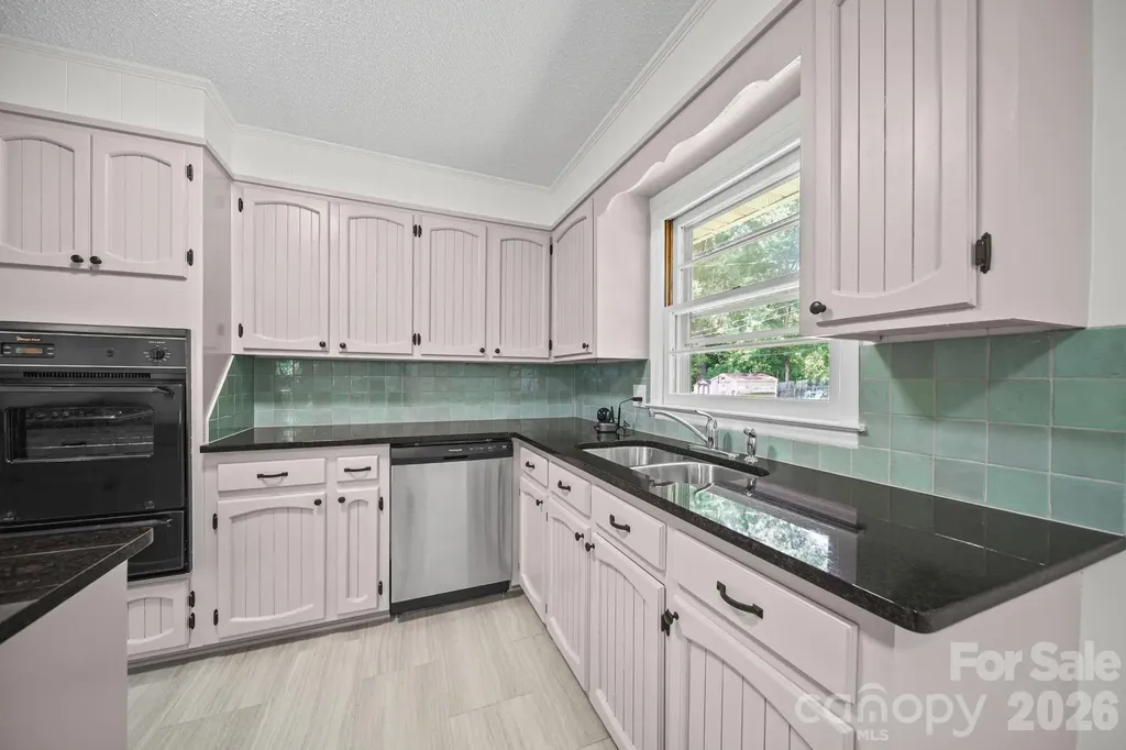 240 Nila Dawn Avenue Gastonia NC 28052
