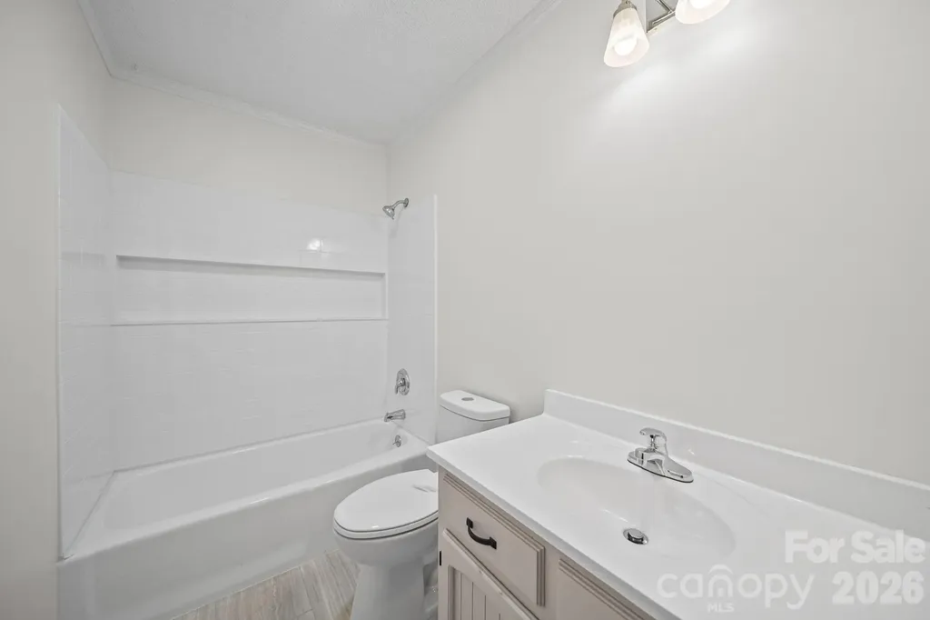 240 Nila Dawn Avenue Gastonia NC 28052