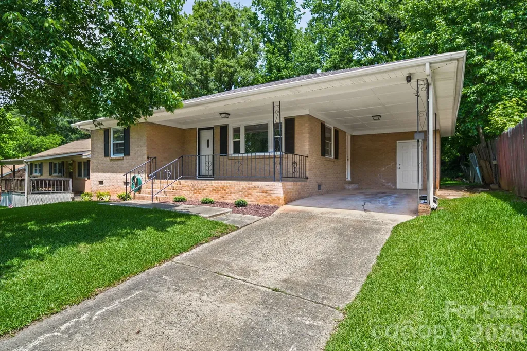 240 Nila Dawn Avenue Gastonia NC 28052
