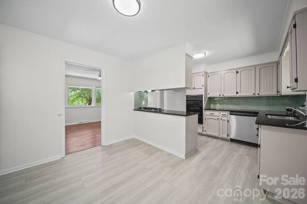 240 Nila Dawn Avenue Gastonia NC 28052