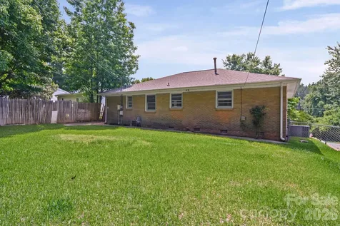 240 Nila Dawn Avenue Gastonia NC 28052