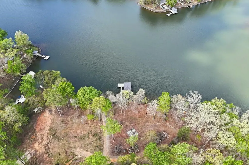 21225 Lake Run Drive Charlotte NC 28278