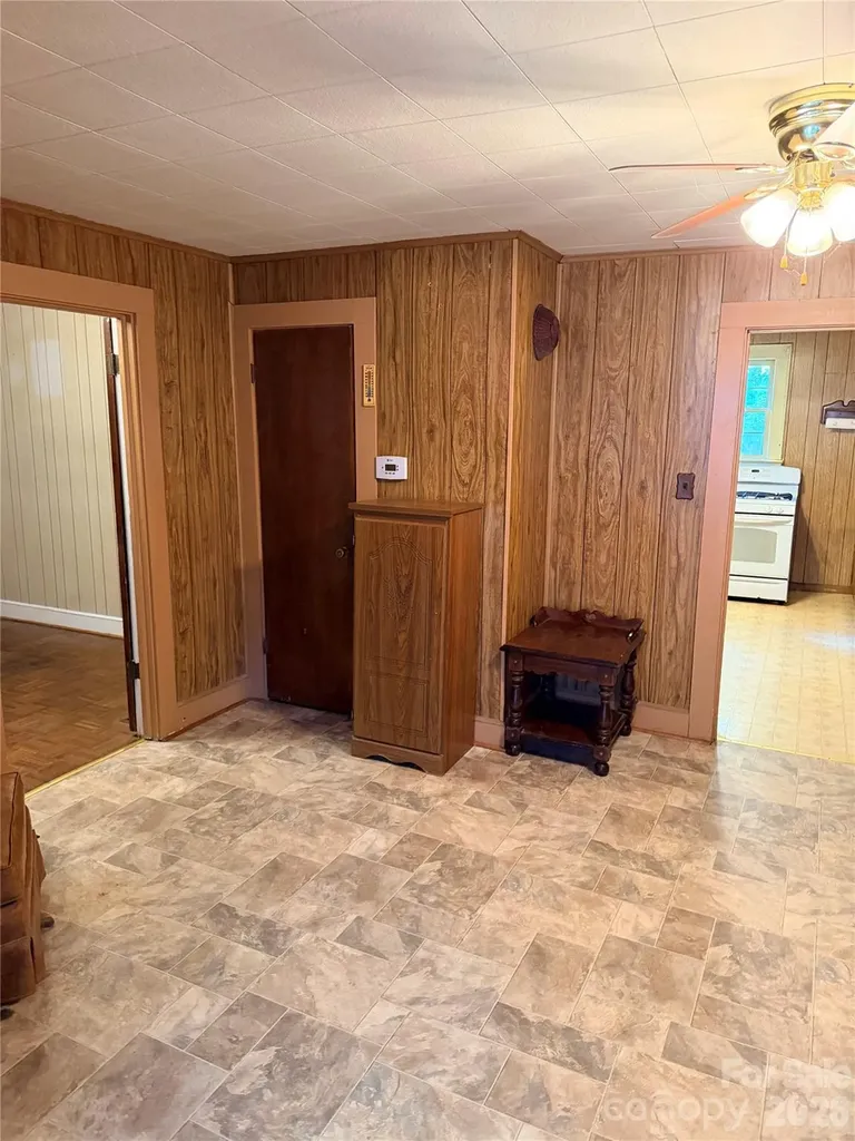 731 10th Street Boulevard NW Hickory NC 28601