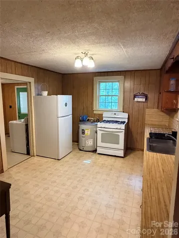 731 10th Street Boulevard NW Hickory NC 28601