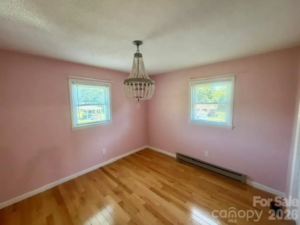 620 Central Street Hudson NC 28638