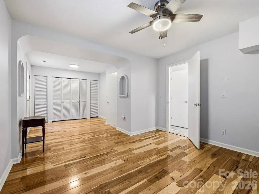 70 Skyline Drive Hendersonville NC 28791