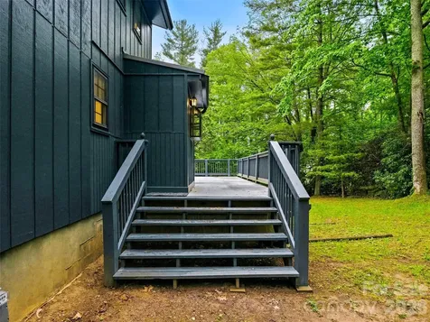 70 Skyline Drive Hendersonville NC 28791
