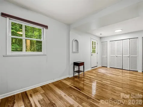 70 Skyline Drive Hendersonville NC 28791