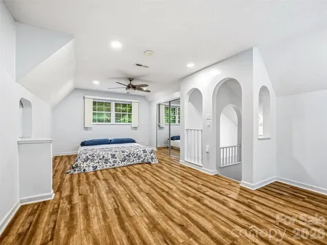 70 Skyline Drive Hendersonville NC 28791