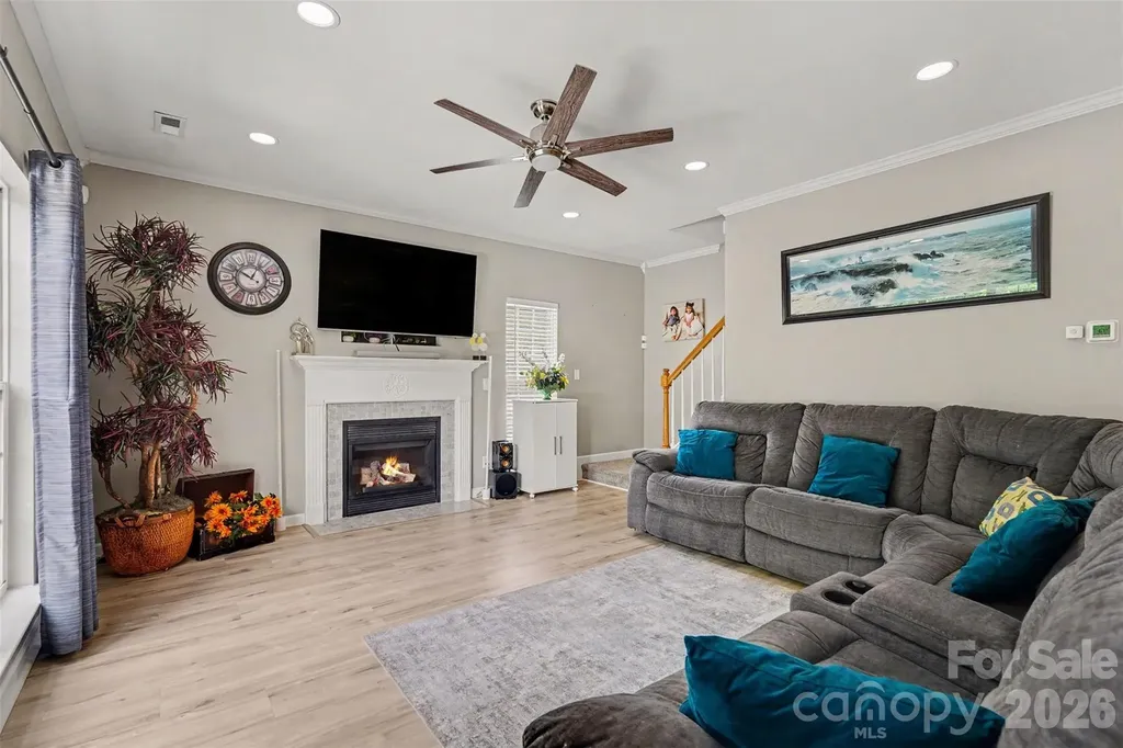 5304 Harvest Hill Drive Harrisburg NC 28075