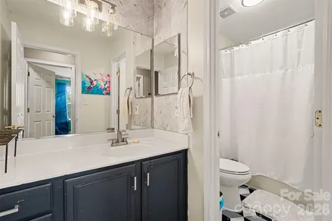 5304 Harvest Hill Drive Harrisburg NC 28075