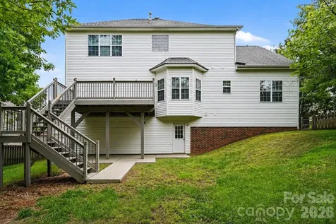 5304 Harvest Hill Drive Harrisburg NC 28075