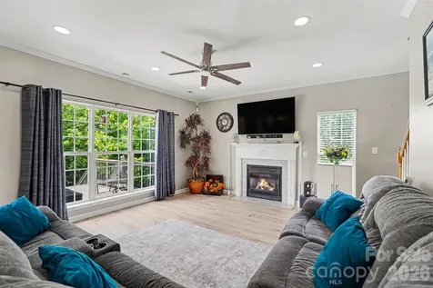 5304 Harvest Hill Drive Harrisburg NC 28075