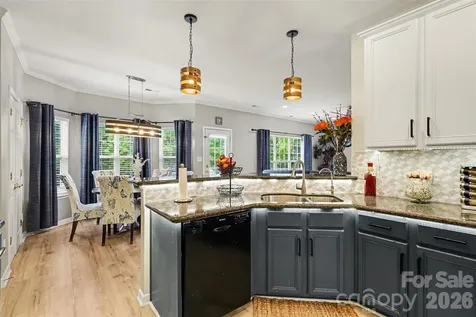 5304 Harvest Hill Drive Harrisburg NC 28075